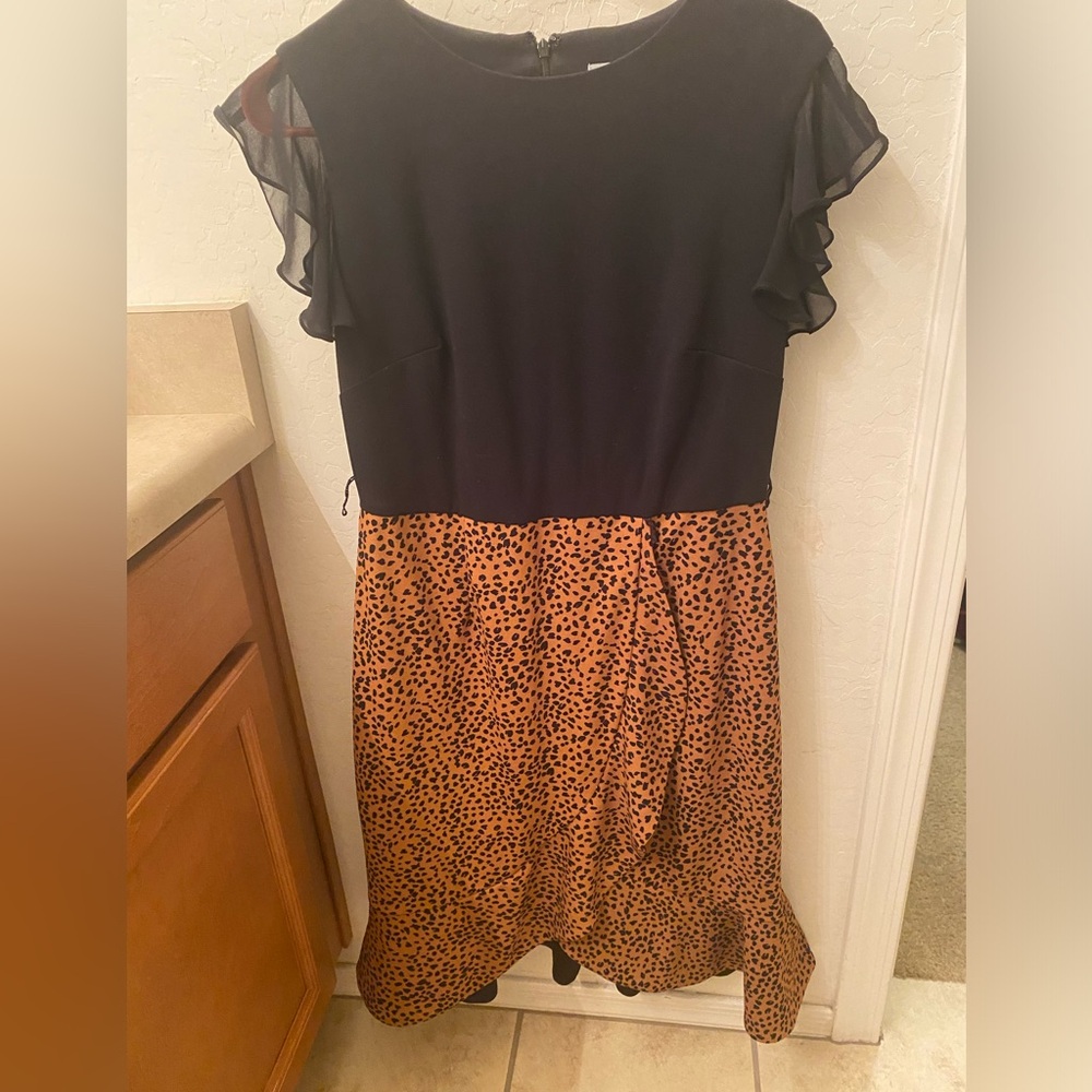 Black and leopard print dress